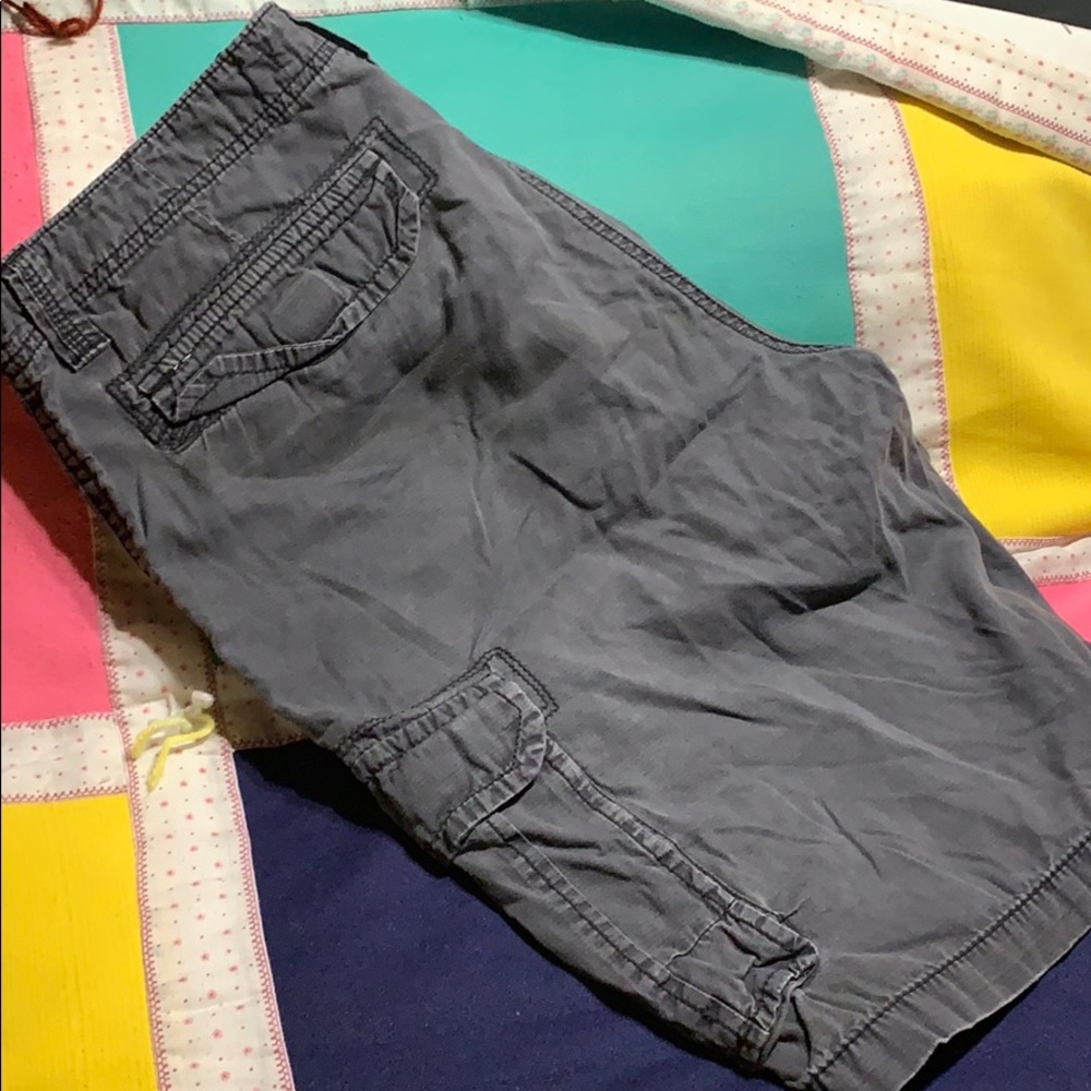 Lee Dungaree Cargo Shorts - Picture 2 of 4